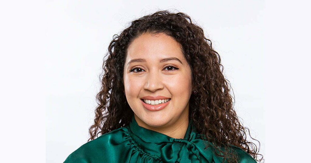 Maricela Navarro, Oxfox Carriers