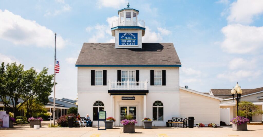 Lighthouse Place Premium Outlets